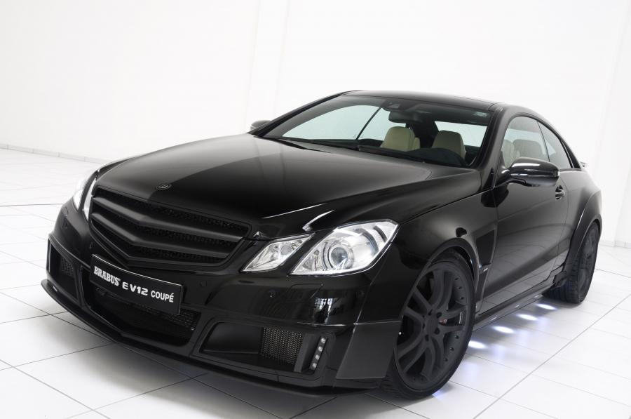  Mercedes-Benz E V12 Coupe by Brabus 2010 года  (фото 18 из 41)
